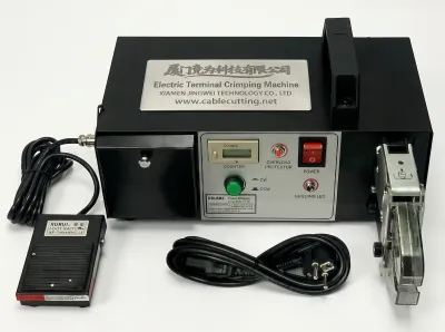 Crimpatrice Elettrica per Terminali 0.25-10mm², 110V/220V EM-6B1 EM-6B2
