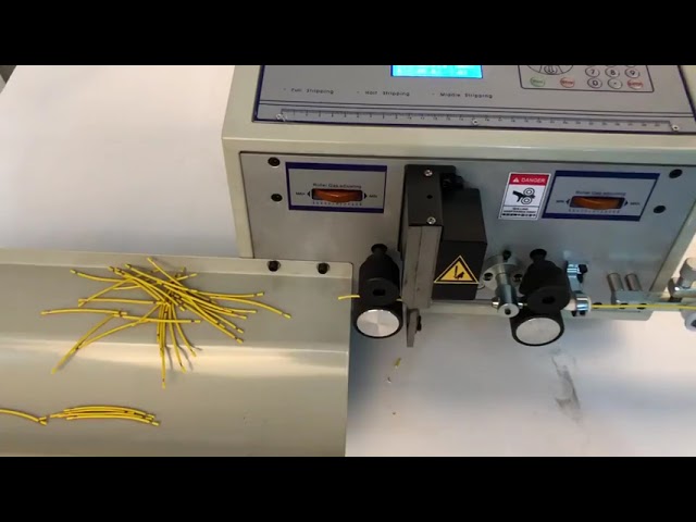 Spelacavi Automatico ad Alte Prestazioni per Cavi Elettrici 4-5 mm² | Macchina Pelacavi
