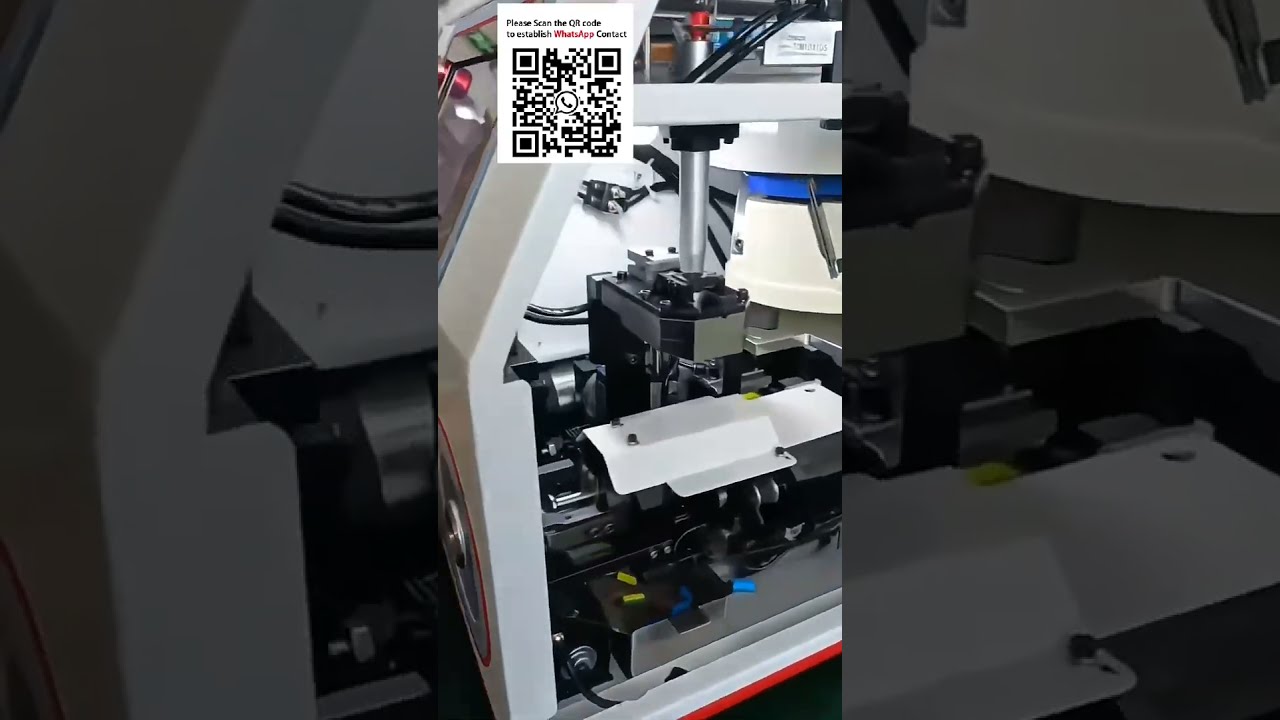Macchina automatica per spellatura e crimpatura di terminali tubolari isolati 16mm² #LavorazioneCablaggiEV