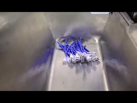 Macchina automatica per terminali: inserimento e stagnatura di guaine in silicone