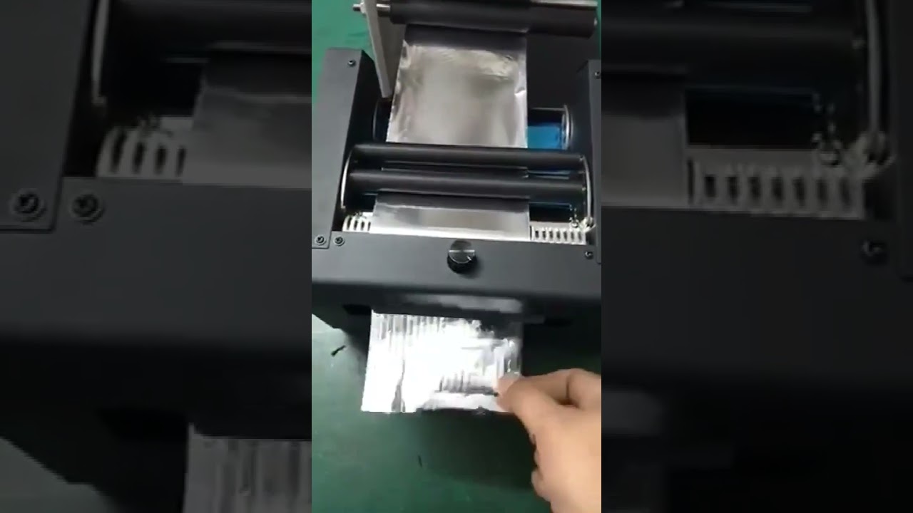 Tagliatrice automatica per film protettivo PET/PE larghezza 8-80 mm - ZCUT80
