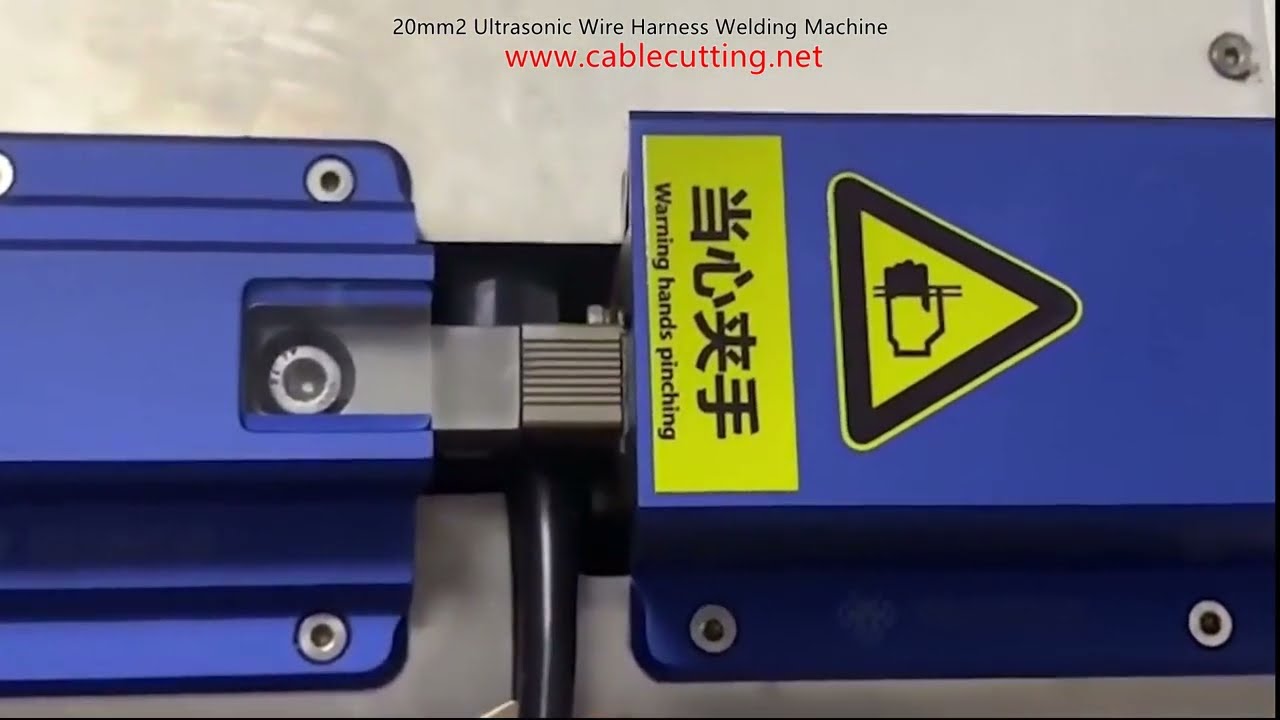 Saldatrice a ultrasuoni per cablaggi da 20 mm²