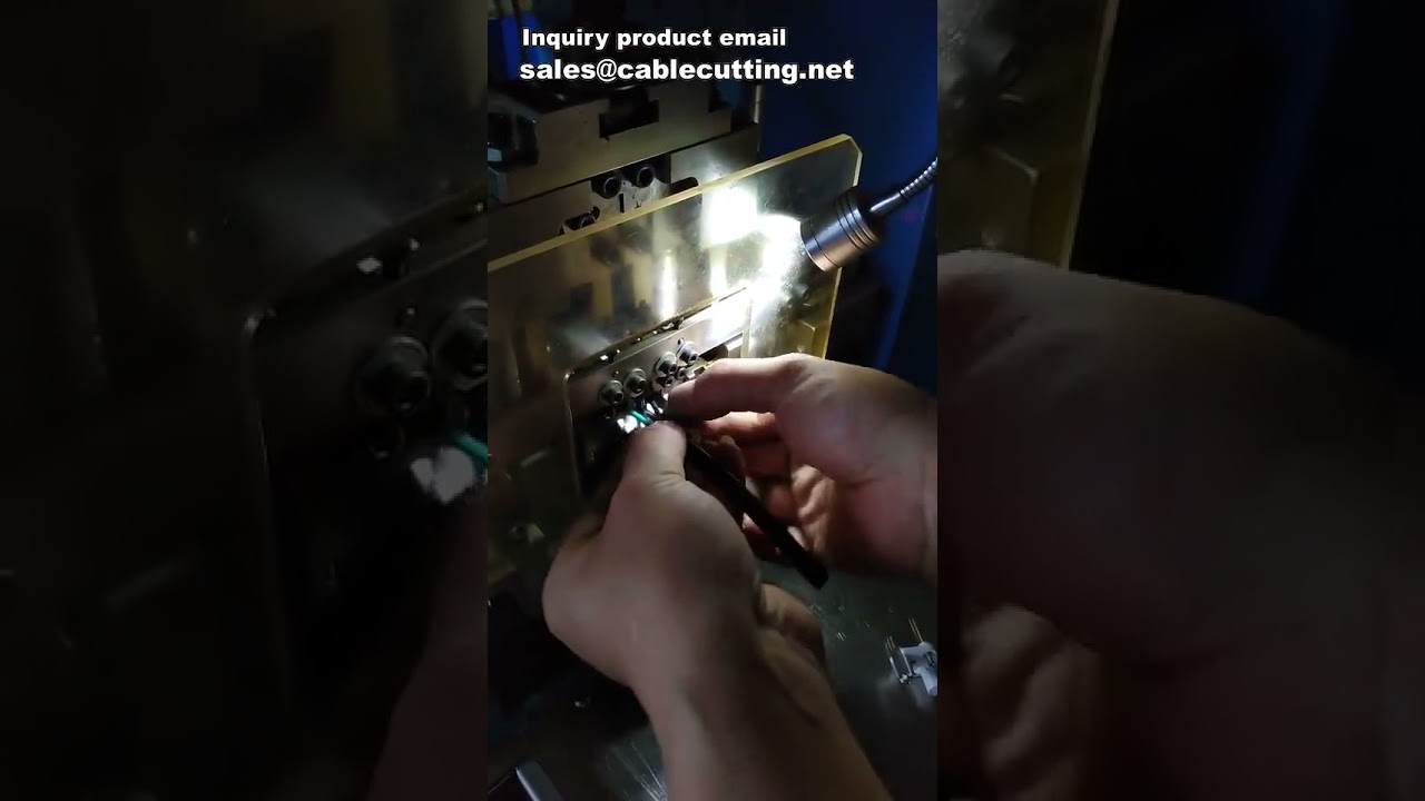 Macchina Crimpatrice per Spine Elettriche Francesi | Crimpatura Professionale Cavi