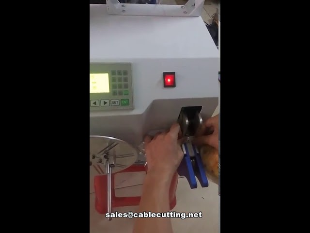 Macchina automatica per chiusura sacchetti pane e confezionamento caramelle