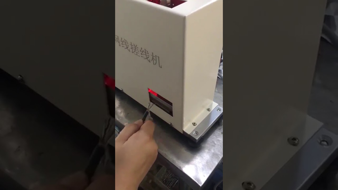 Macchina raddrizzacavi Ethernet RJ45: produzione automatica di cavi di rete
