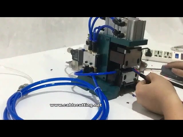 Lama spellacavi verticale elettrica per taglio 3F e spellatura – Lama di ricambio per spellacavi pneumatico