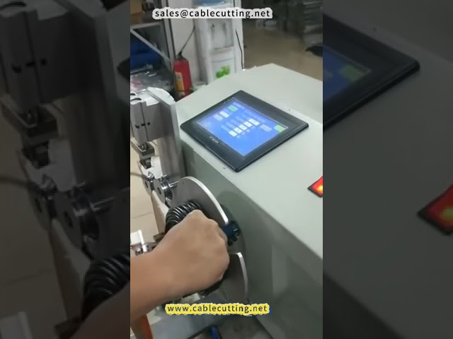 Macchina automatica per conteggio metri, avvolgimento, legatura e taglio cavi