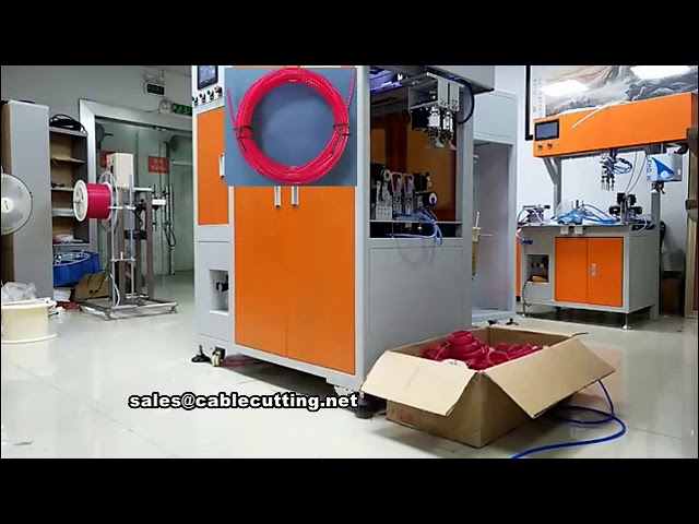 Macchina automatica per avvolgimento e legatura cavi elettrici con fascetta twist