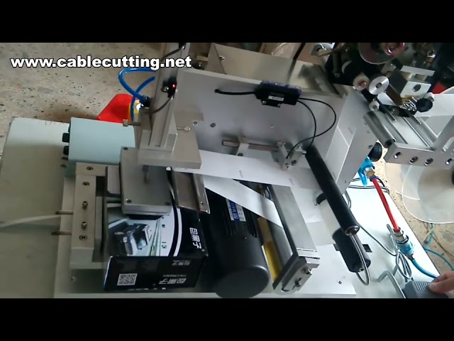 Etichettatrice semiautomatica per carte e bottiglie rotonde con stampa integrata