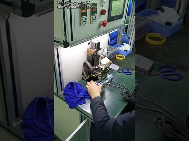 Dual-Side Pulse Heating Soldering Machine for Type-C Cable