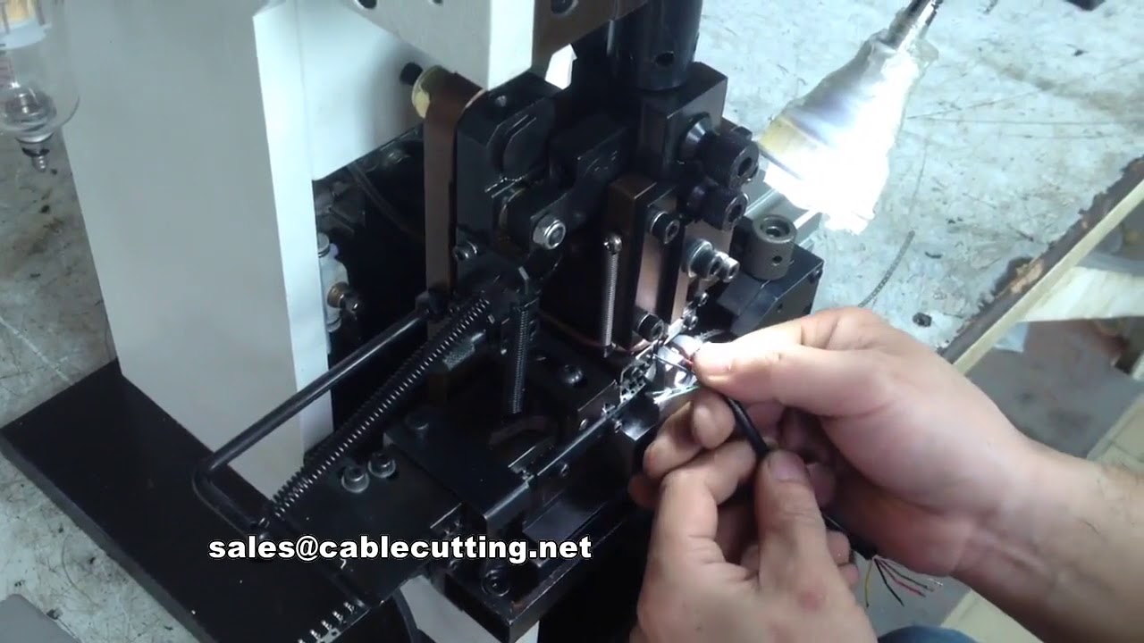 Macchina semiautomatica per spelatura e crimpatura cavi | Crimpatrice terminali professionale