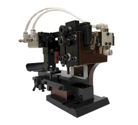Matrice Pneumatica Trasversale Terminali Larghi